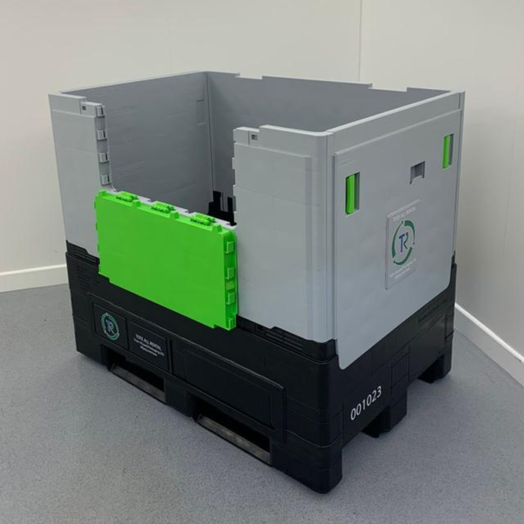 ALLpaQ 500L Rentable Tote with drop down door and smooth surface.