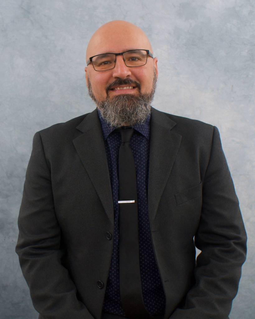 Man who works for ALLpaQ. 